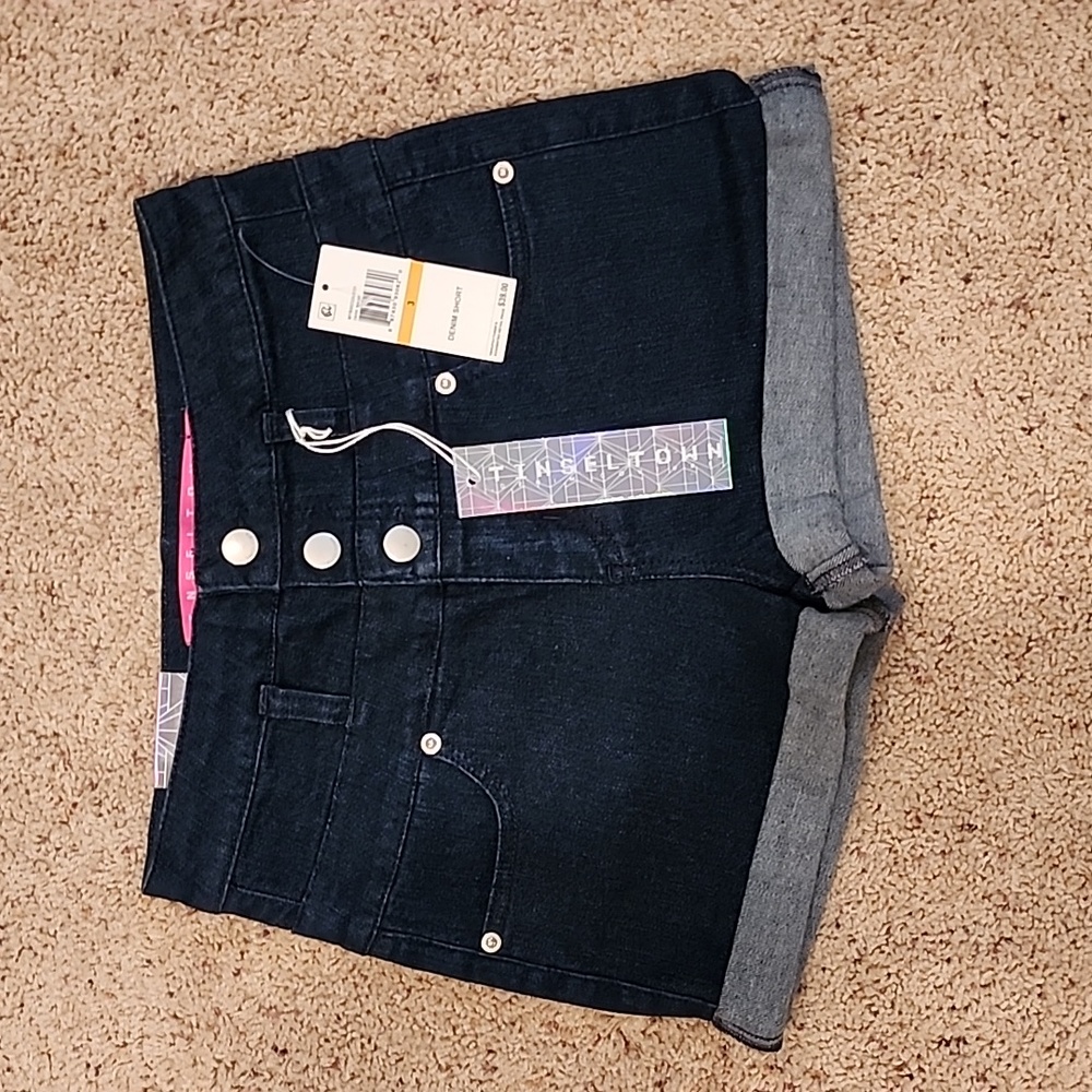 Tinseltown size 3 high waist fit shorts